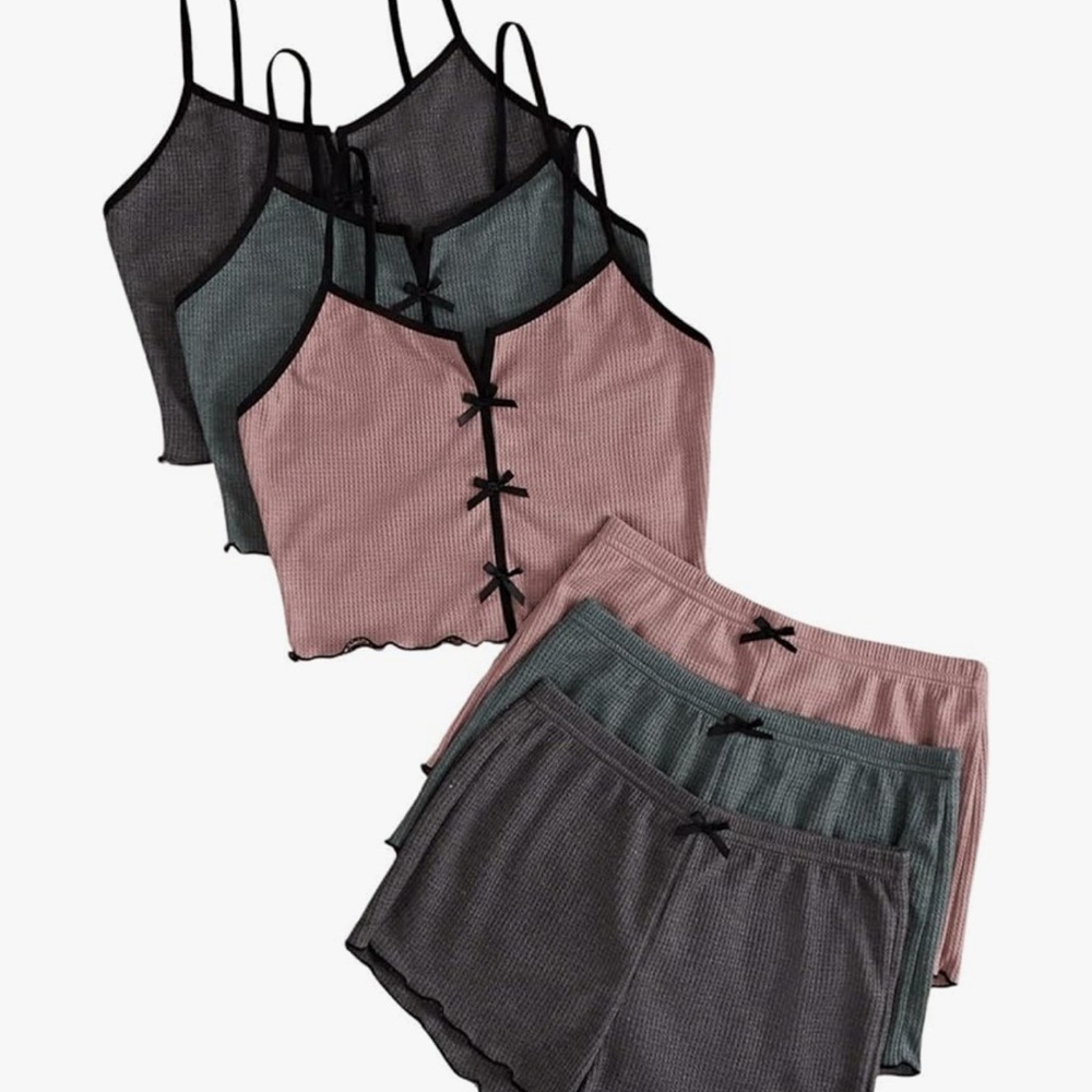 Elegant Women's Ribbed Pajama Set - Black, Pink, Green